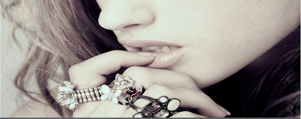 AF1QipMZNN6HUAuizKn6LyotmgfiiT8fbKgcVkjPUo0kw607-h240-k-no.png